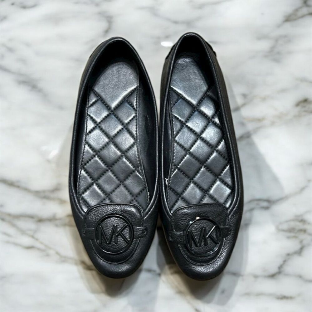 0327 Michael Kors black shoes